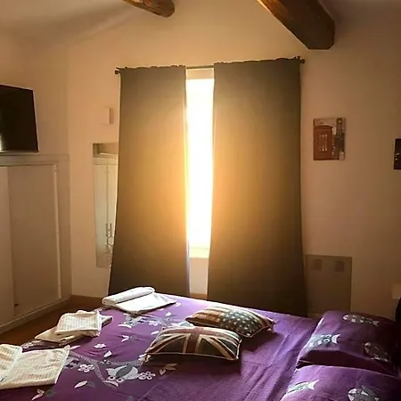 Bed and Breakfast Emc2 3*