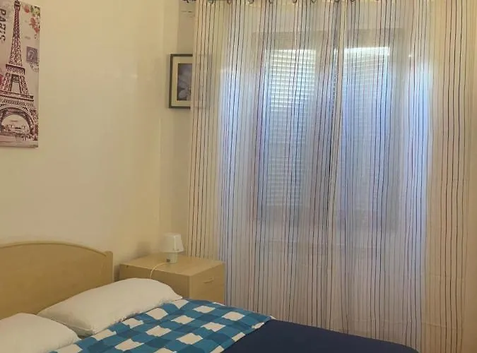 Emc2 Bed and Breakfast